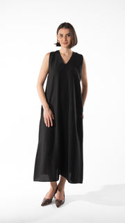 Sleeveless Black Maxi