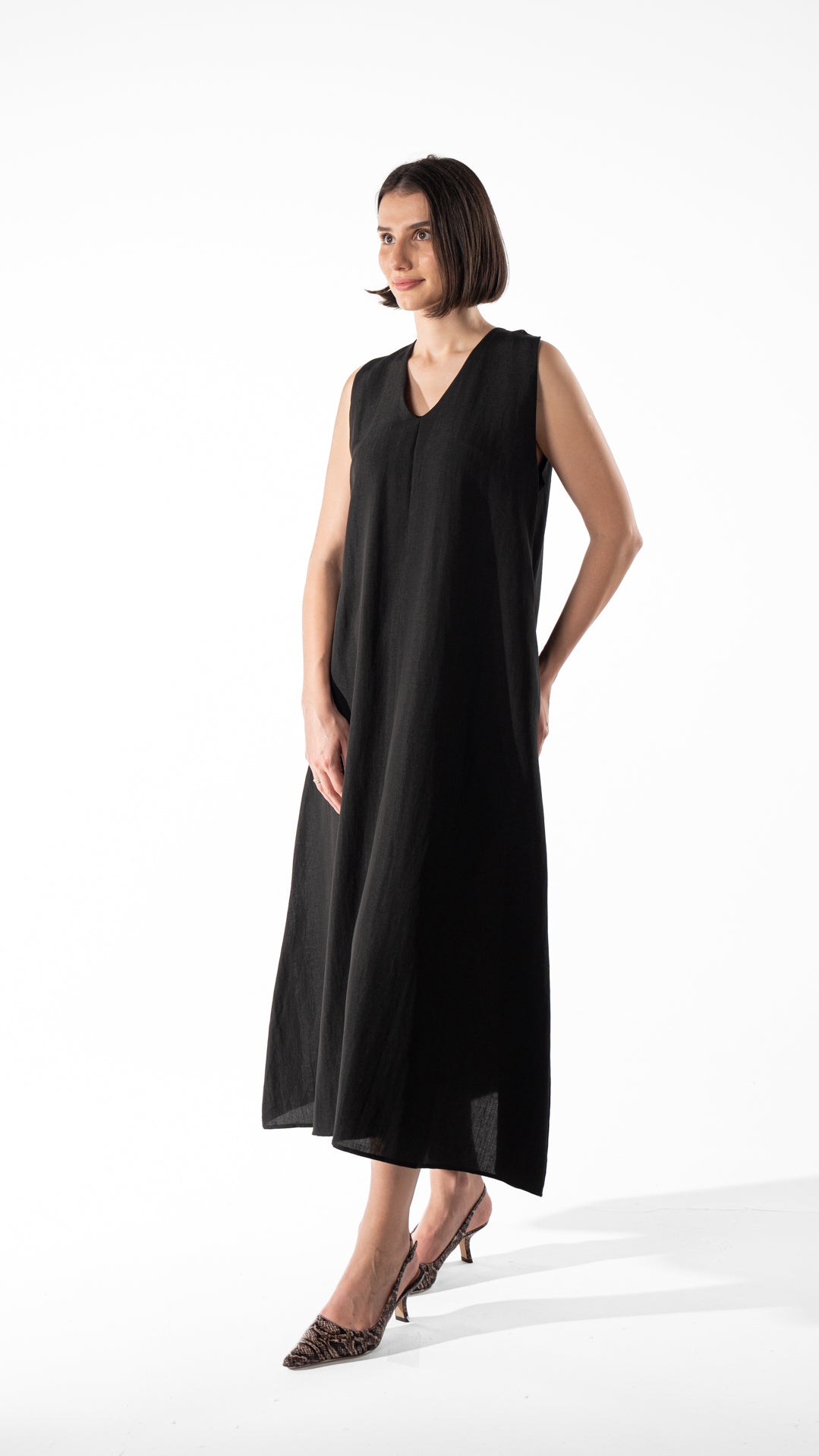 Sleeveless Black Maxi